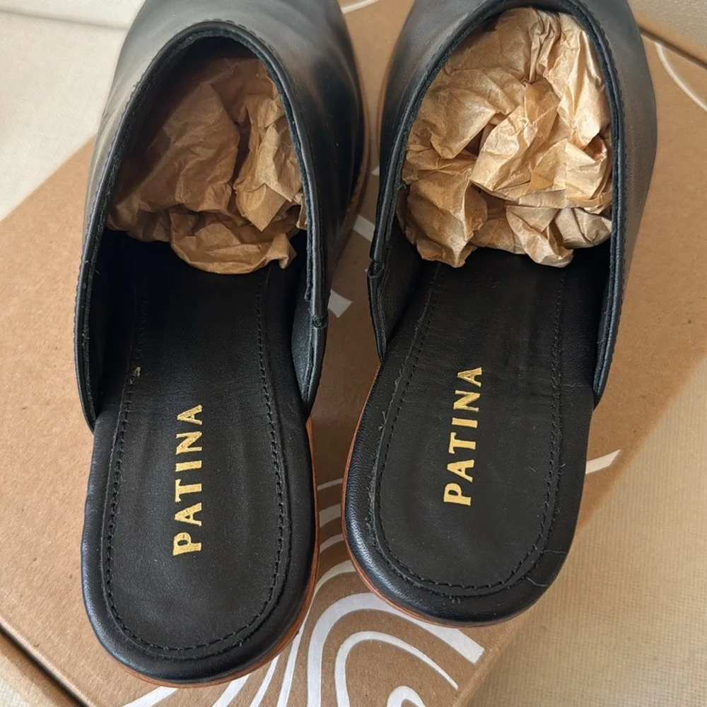 Portland Leather Patina Black Women's Mules - Picture 5 of 6